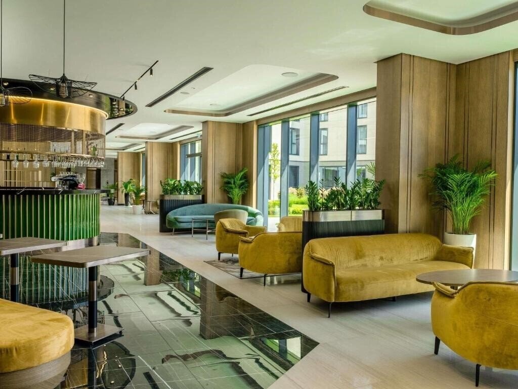 Вид Novotel Tbilisi 4*