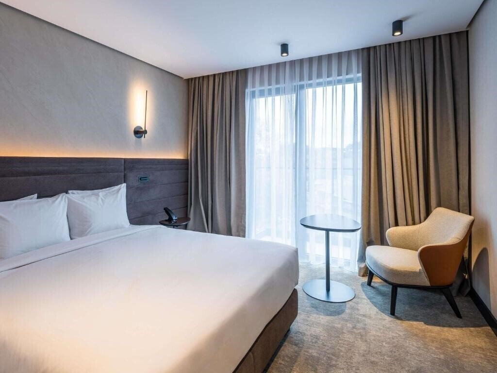 Панорама Novotel Tbilisi 4*