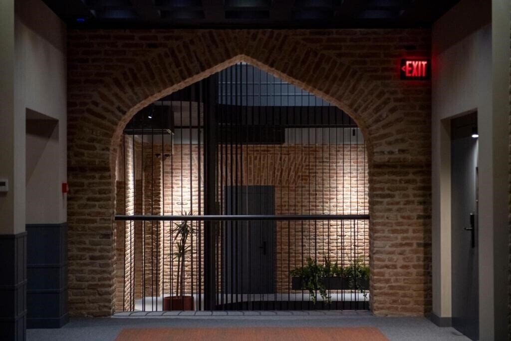 Територія Qarvasla Hotel 5*