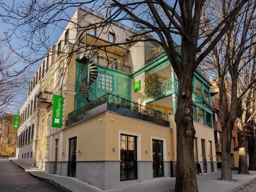 Територія Ibis Styles Old Tbilisi 4*
