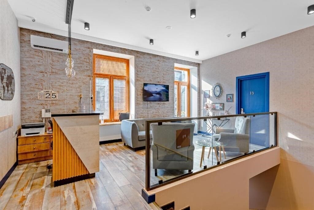 Изображение Monument 1880 4*