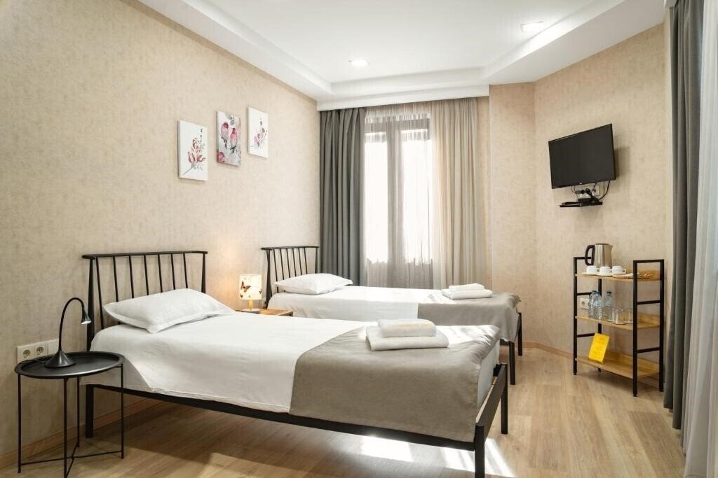 Территория Monument 1880 4*