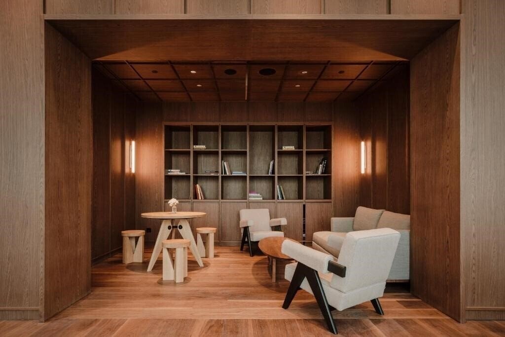 Территория The Telegraph Hotel 5*