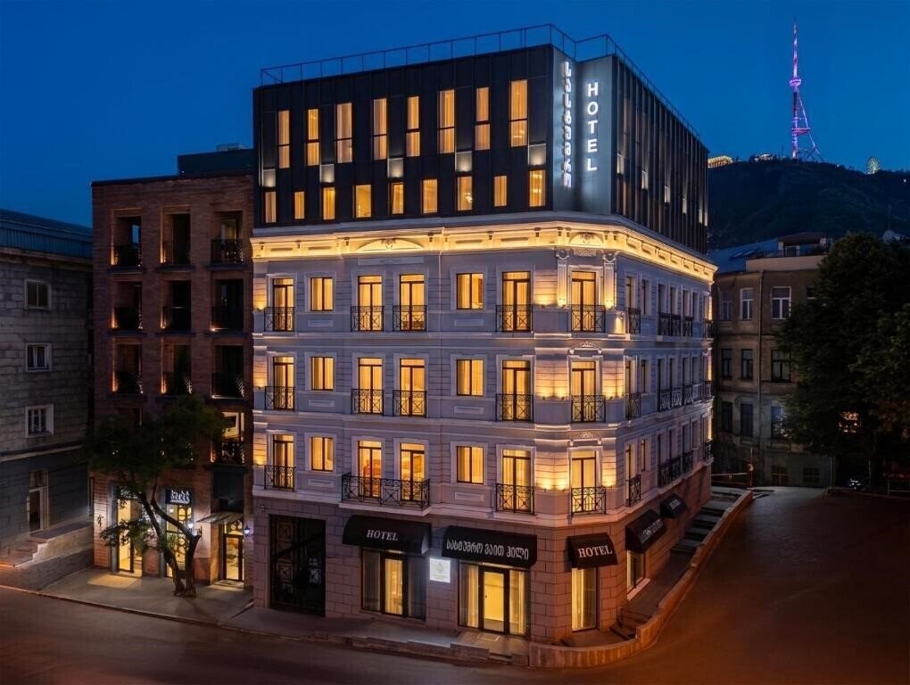 Готель White Hill Hotel 4*