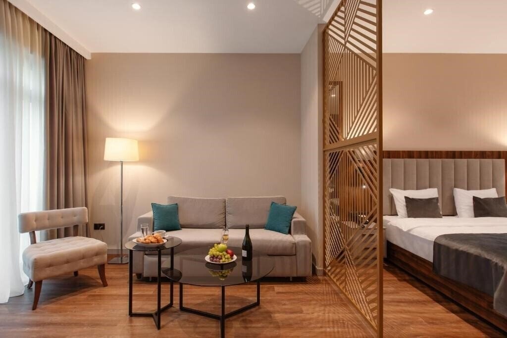 Вид White Hill Hotel 4*
