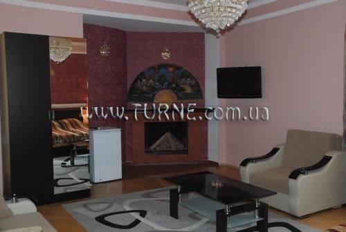 Фотографія David L 3*