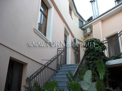 Вид Georgian House 3*