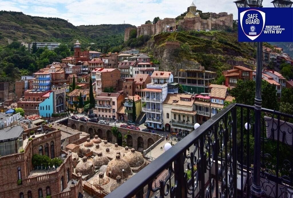 Панорама Tiflis Palace 4*