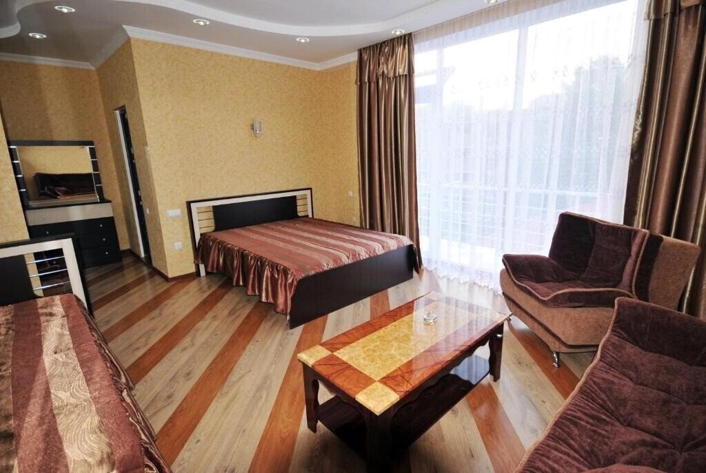 Територія Albatros 3*