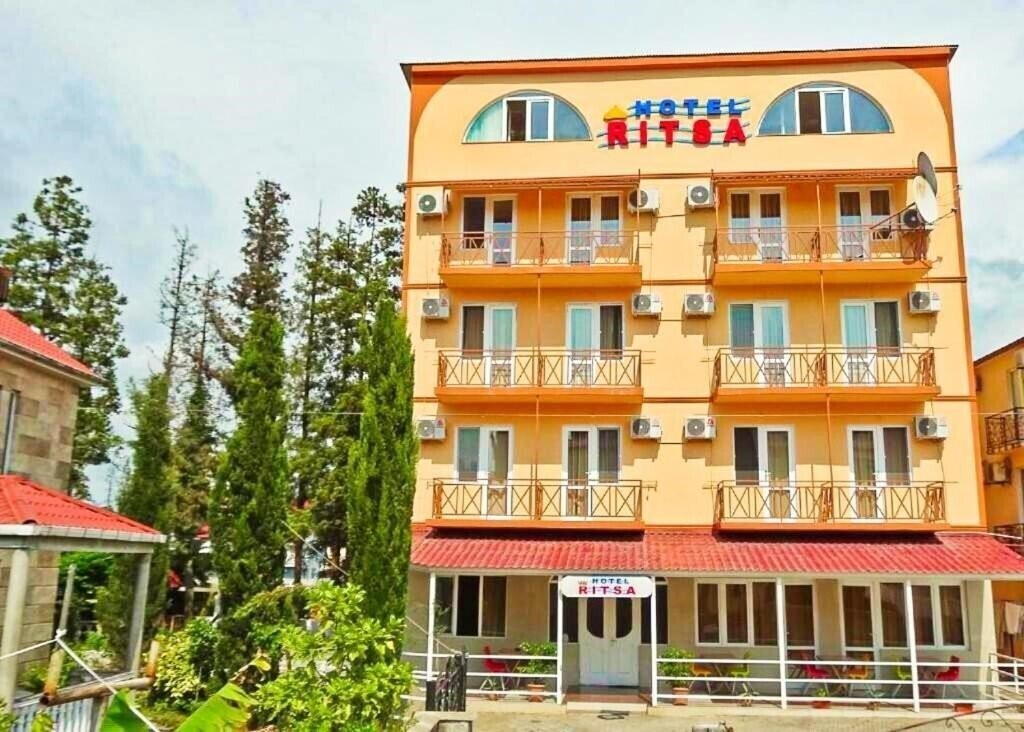 Готель Hotel Ritsa 3*