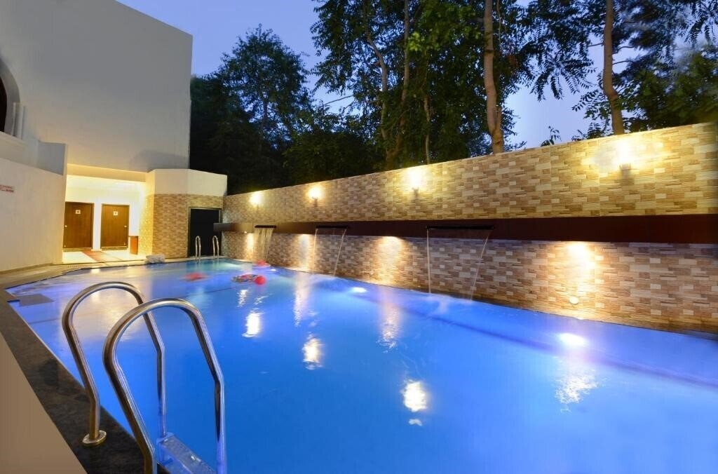 Панорама Pushp Villa 3*