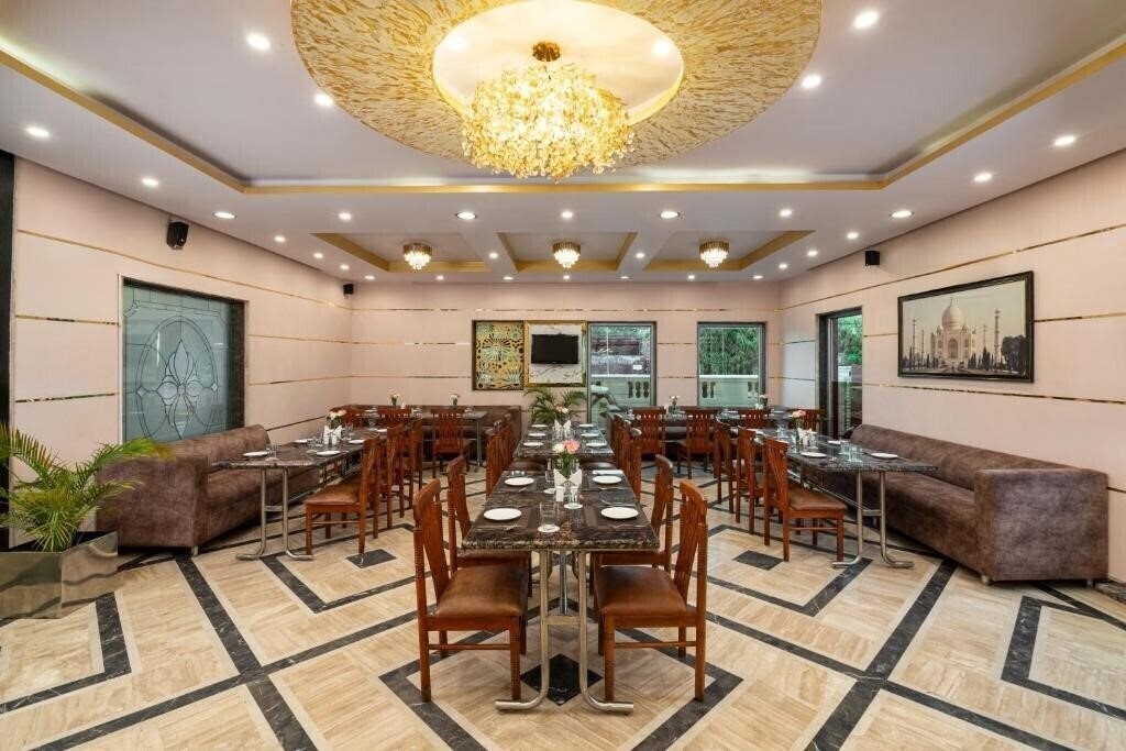 Зображення Sun Hotel Agra 2*