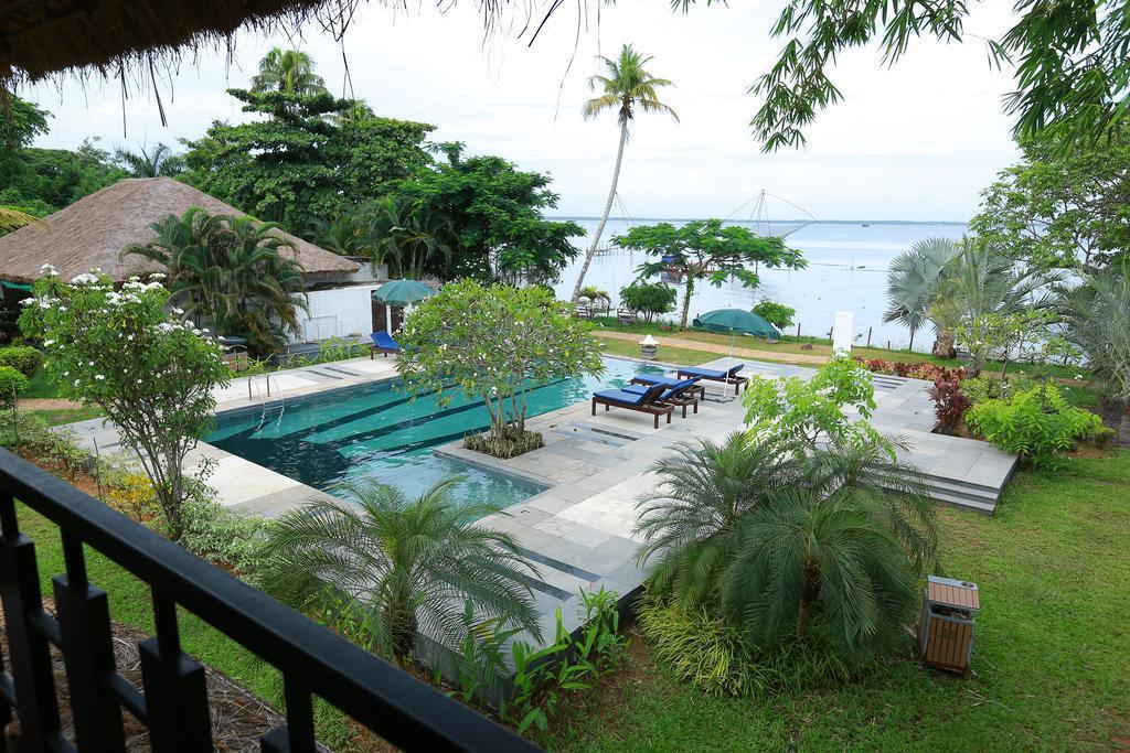 Готель Deshadan Back Water Muhamma 4*