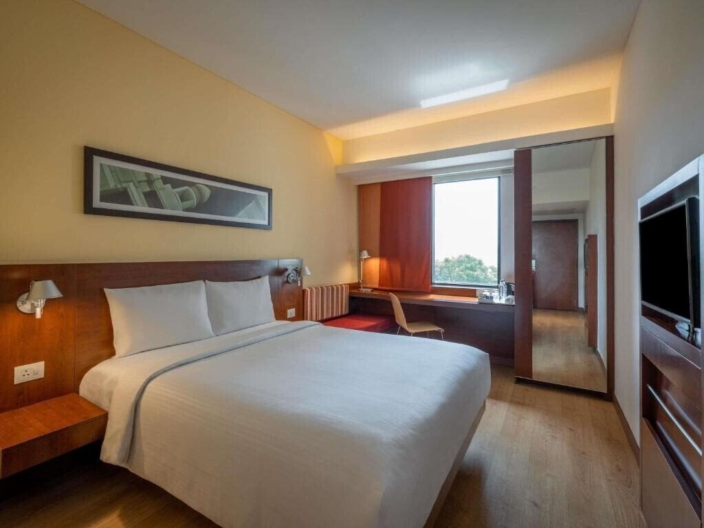 Апартаменты Ibis Delhi Airport 3*