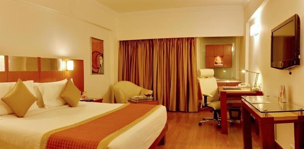 Територія The Suryaa New Delhi (Crowne Plaza) 5*