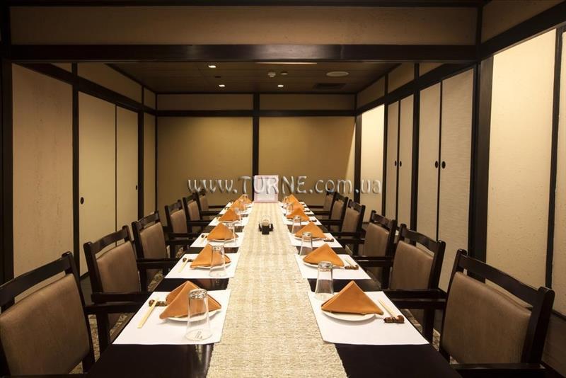 Готель Avalon Courtyard Residences 4*