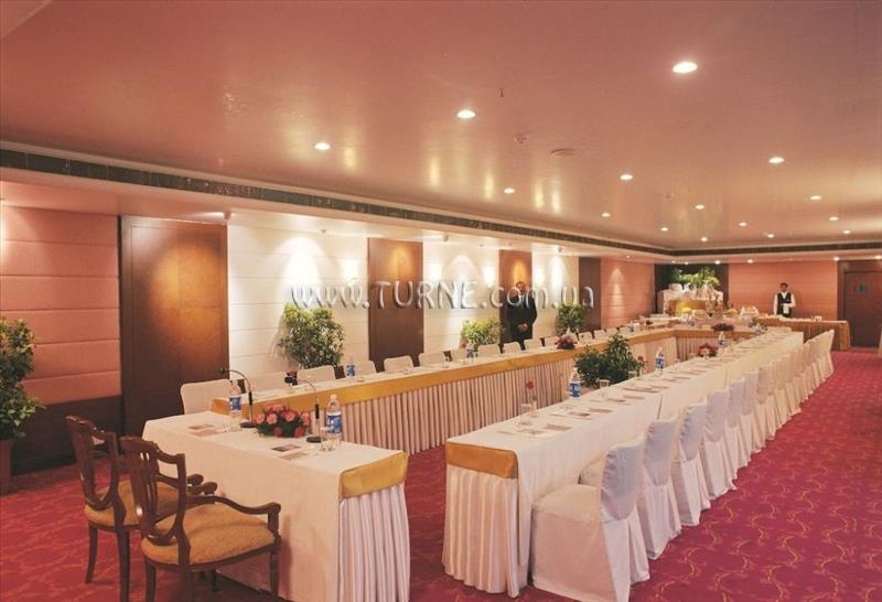 Апартаменты City Park Pitampura 4*