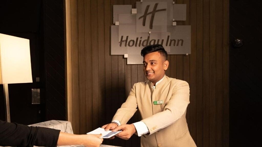 Панорама Holiday Inn New Delhi International Airport 4*