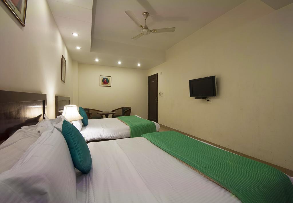 Вид Delhi City Centre 2*