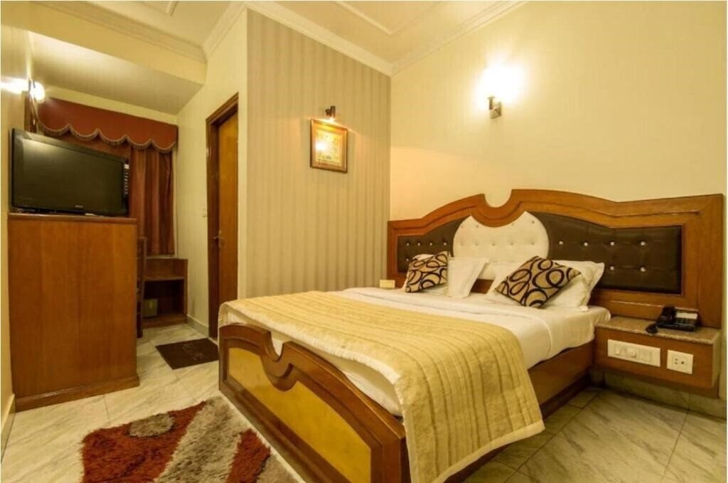 Панорама C Park Inn 2*