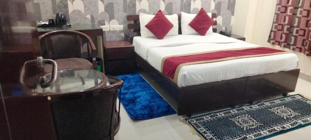 Панорама Vista Inn 3*