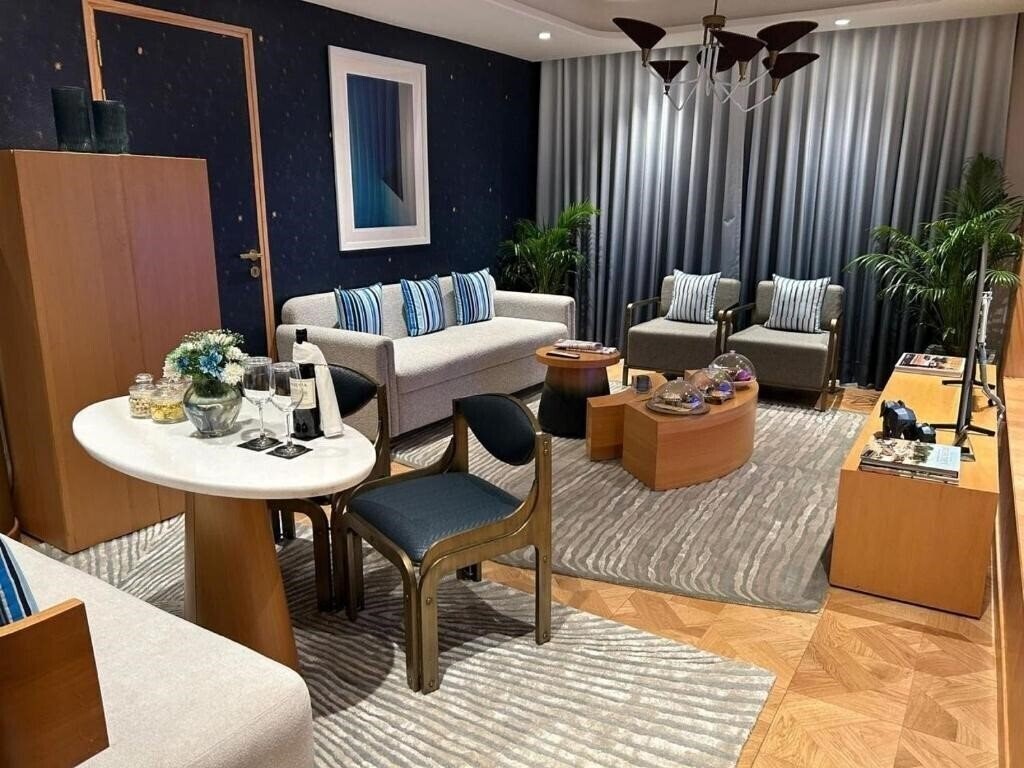 Апартаменти The Park New Delhi 5*