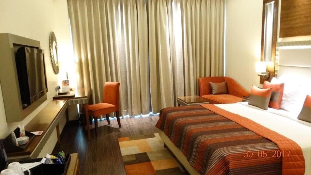 Панорама Ramada Gurgaon Central 4*