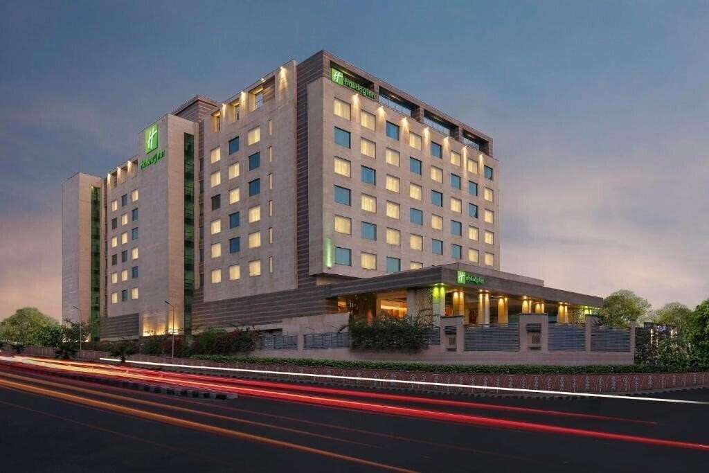 Фотография Holiday Inn Jaipur 4*