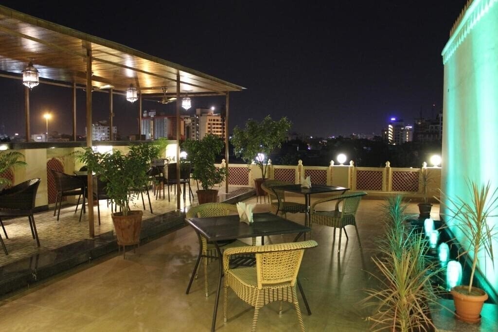 Картинка Hotel H.R. Palace 3*