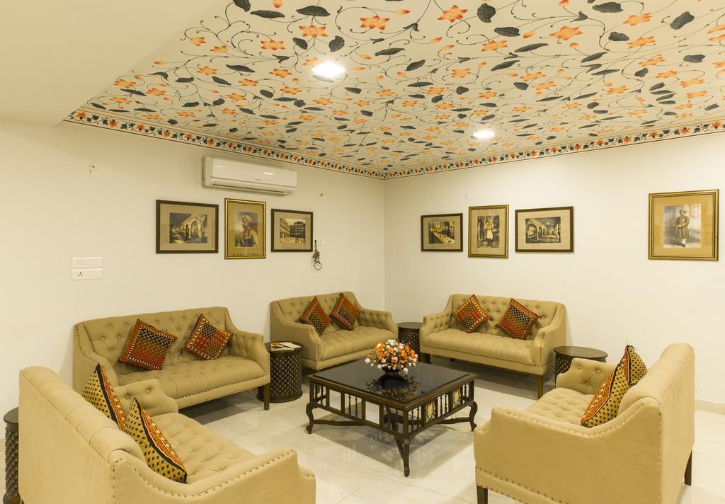 Фото Umaid Residency A Regal Heritage Home 3*