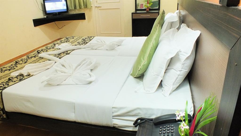 Готель Alor Grande Resort 3*