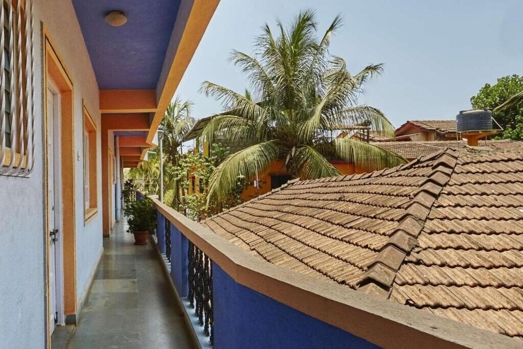 Панорама Libton Manor 2*