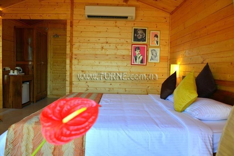 Панорама Cabanas By The Bay Boutique Hotel 4*