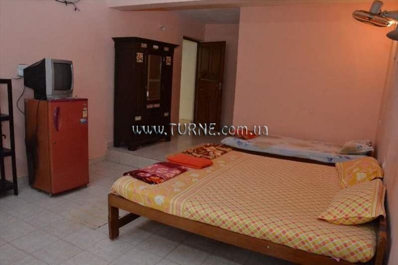 Территория The Orange House 2*