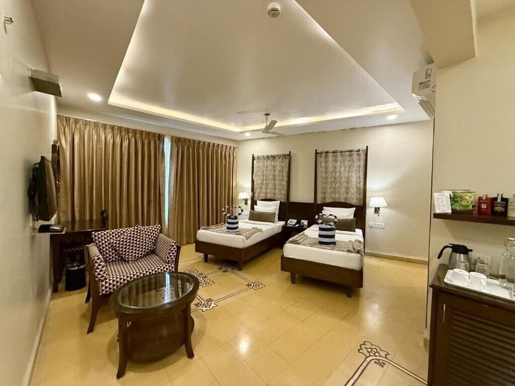 Вид The Crown Goa 4*