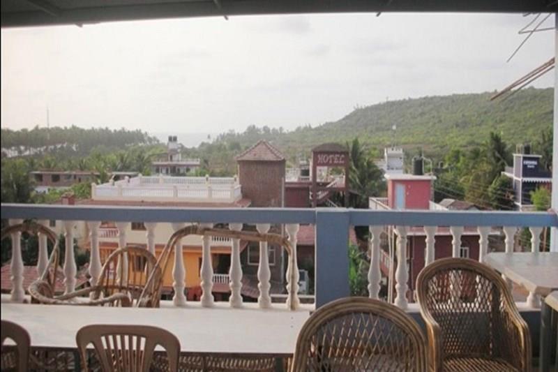 Панорама Hotel Satyavati 2*