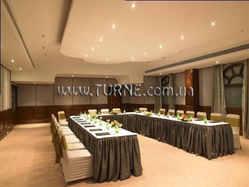 Територія The Retreat By Zuri 4*