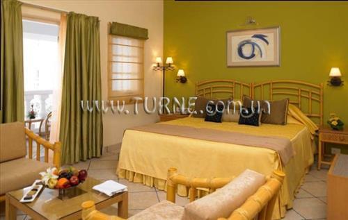 Зображення The Retreat By Zuri 4*