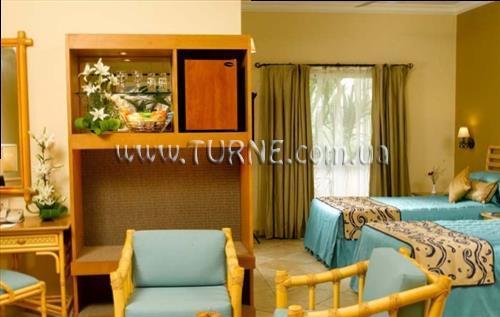 Готель The Retreat By Zuri 4*