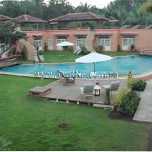 Апартаменты The Village Square 4*