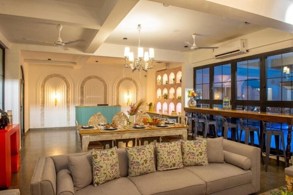 Територія Hotel Antaliya 2*