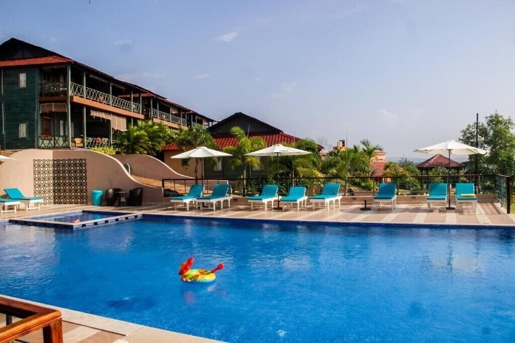 Фотография Crescent Resort Goa (ex. Goa Crescent Resort, Oxygen Resort Morjim) 4*