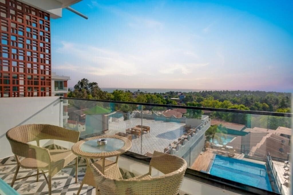 Апартаменты Grand Continent Morjim 4*