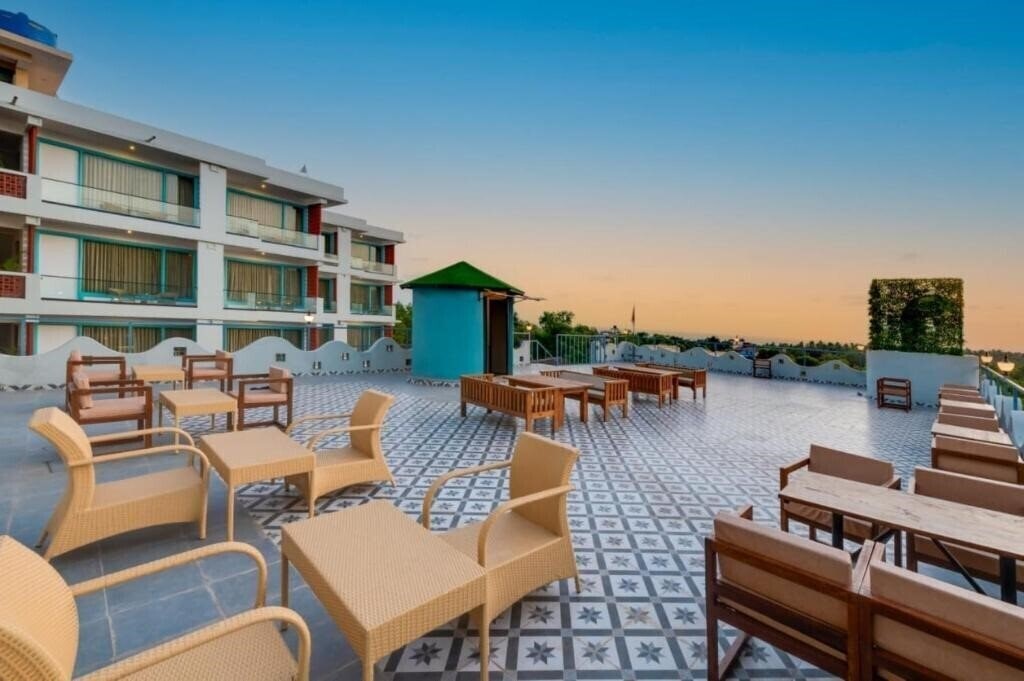 Панорама Grand Continent Morjim 4*