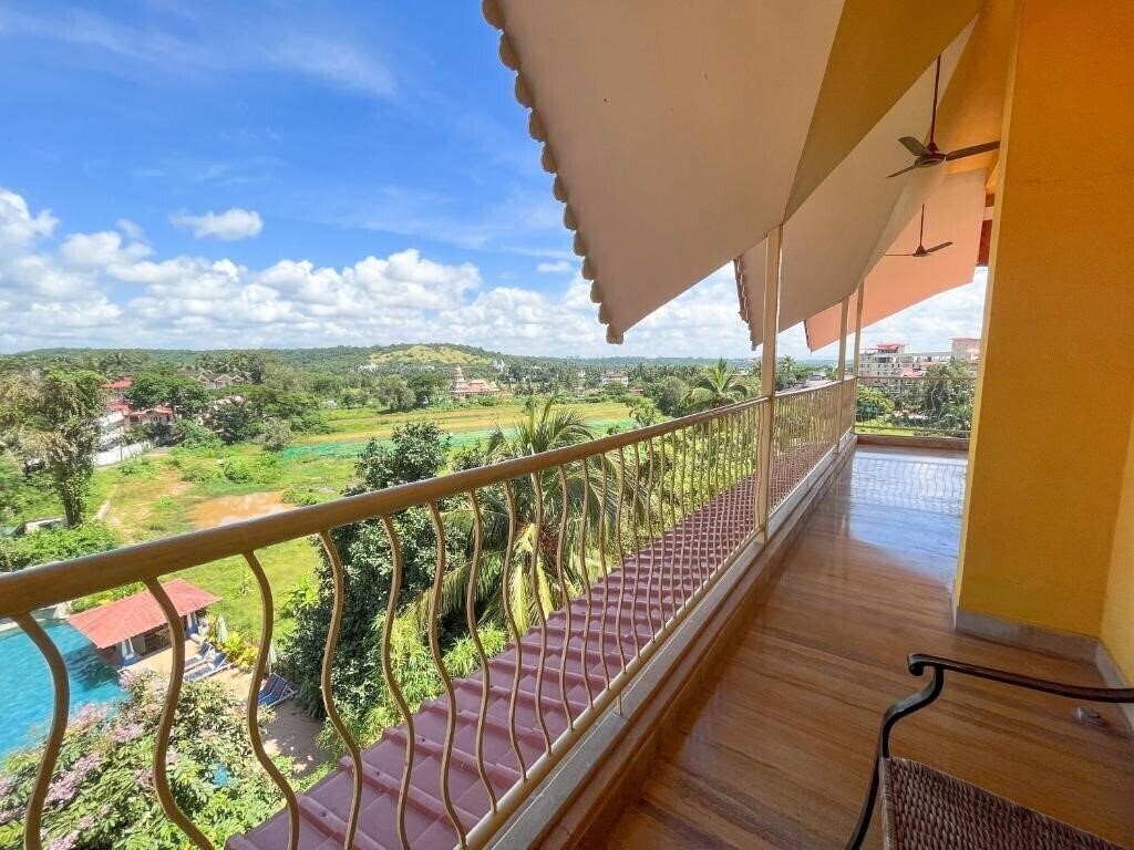 Апартаменти Acron Candolim Regina 4*