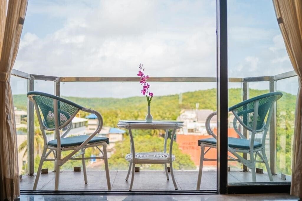 Територія Regenta Central Imperial 5*