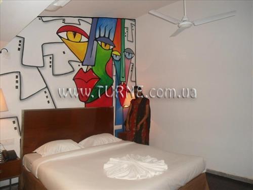 Фотографія Camelot Manor 3*