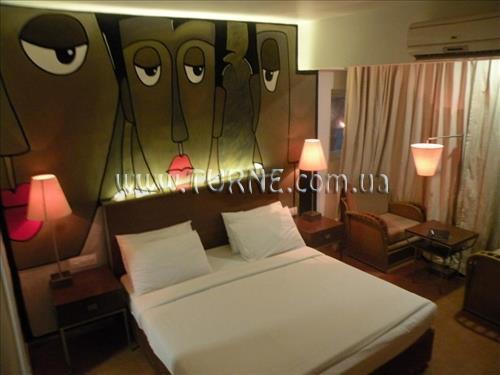 Фото Camelot Manor 3*