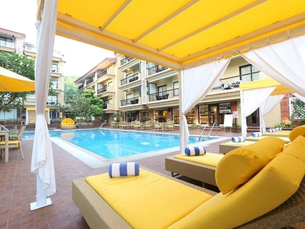 Панорама Deltin Suites 3*