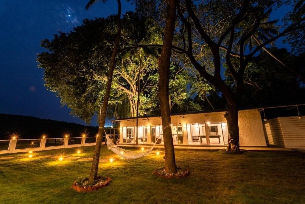 Территория Zone Connect by The Park Calangute 4*